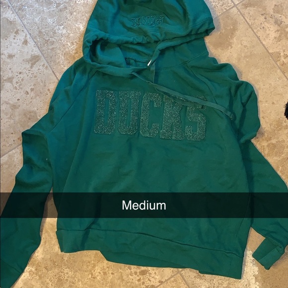 Pink sweaters - Picture 5 of 6